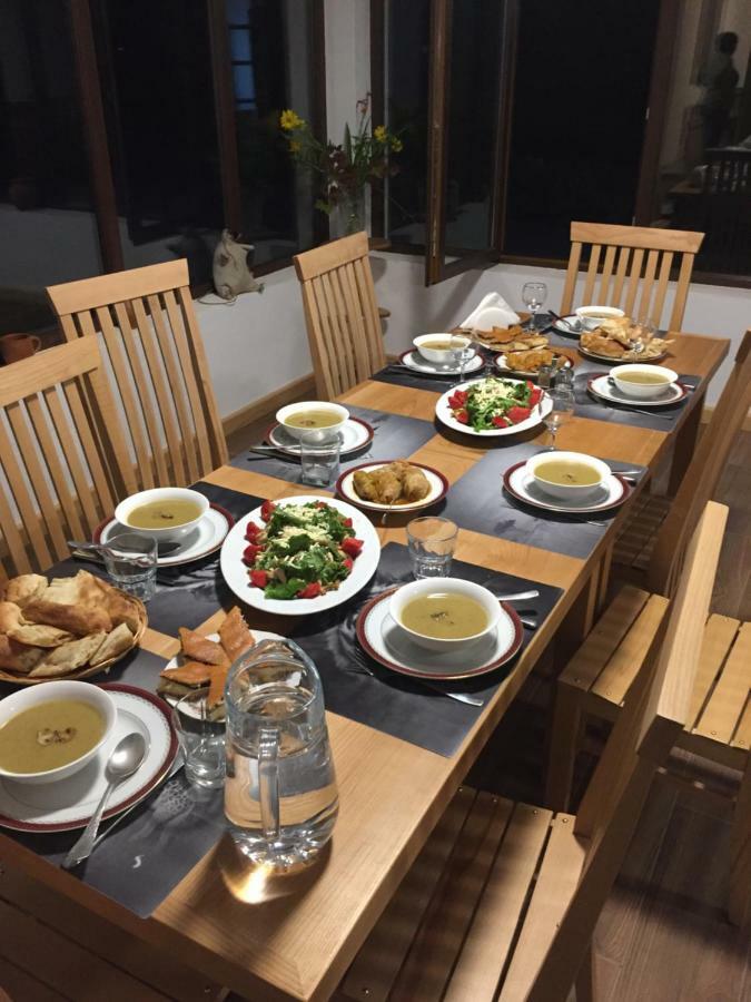 Beko'S Garden Inn 메스티아 외부 사진